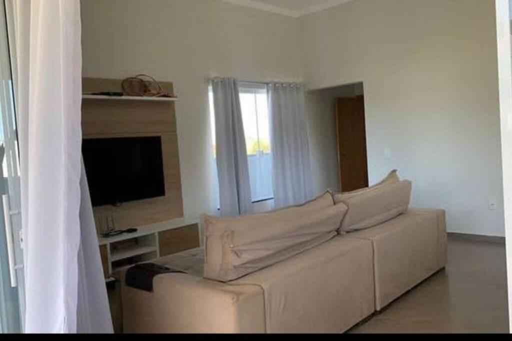 Vila Aconchegante Casa Na Represa. Itaí Exteriér fotografie