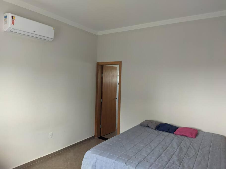 Vila Aconchegante Casa Na Represa. Itaí Exteriér fotografie